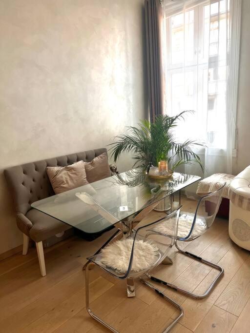 Royal Neighbourhood Elegant Flat In Central Oslo Bagian luar foto